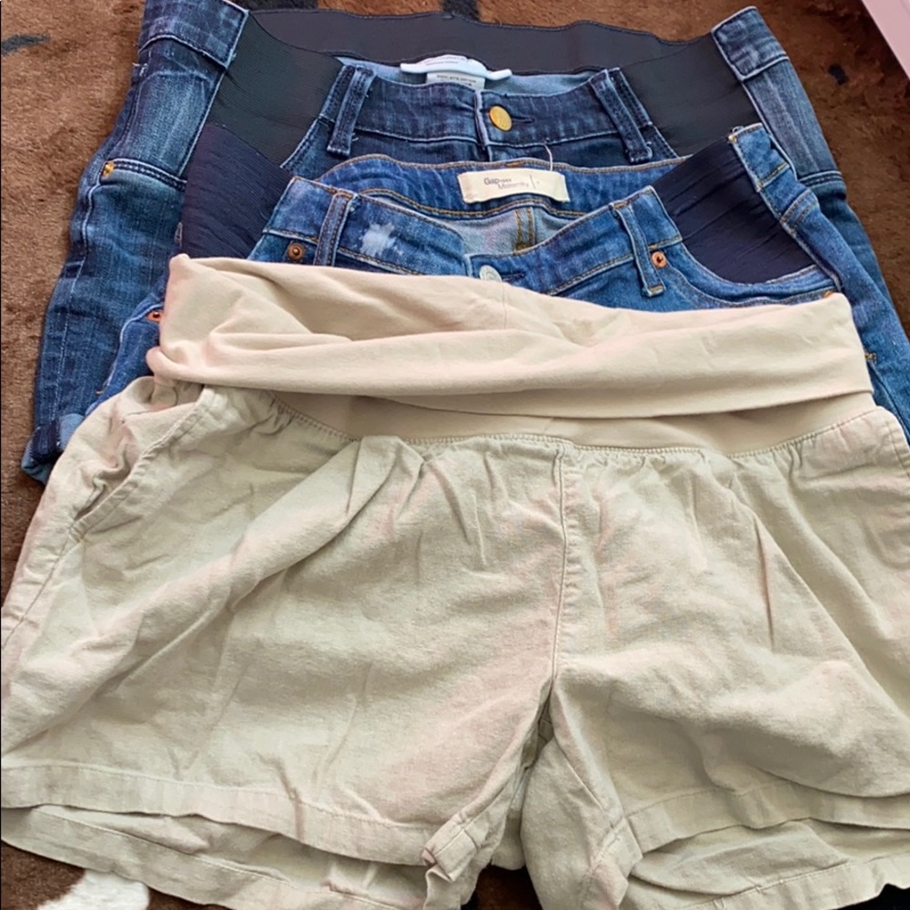 3 pairs of maternity shorts
